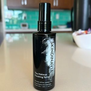 Skindinavia - The Makeup Finishing Spray